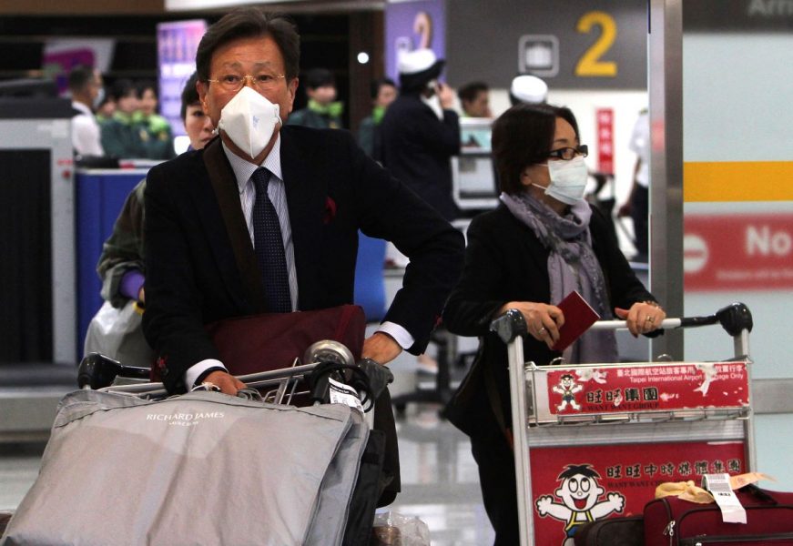 Taipeis flygplatser kan snart komma att öppna för de som av humanitära skäl vill lämna Hongkong för Taiwan.