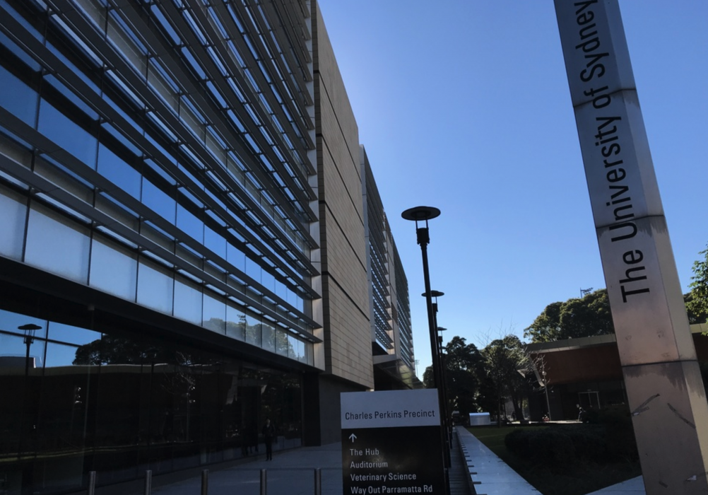 Studenter från Kina är den största gruppen icke-australier på Australiens universitet.
