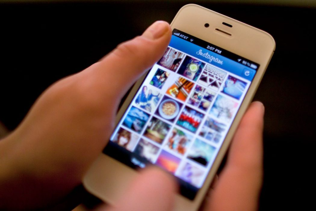 De gripna misstänks ha försökt sälja spädbarn på appen Instagram.