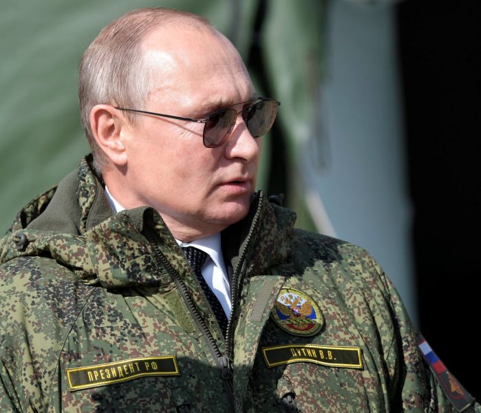 President Vladimir Putin under en tidigare militärövning under 2019.