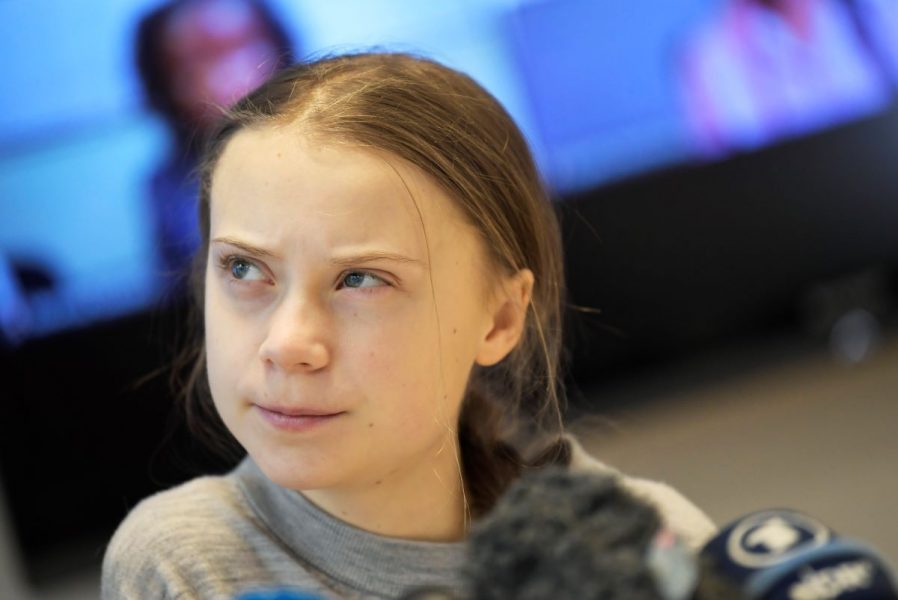 Det nya stödpaketet behandlar inte klimatkrisen som en kris, menar Thunberg.