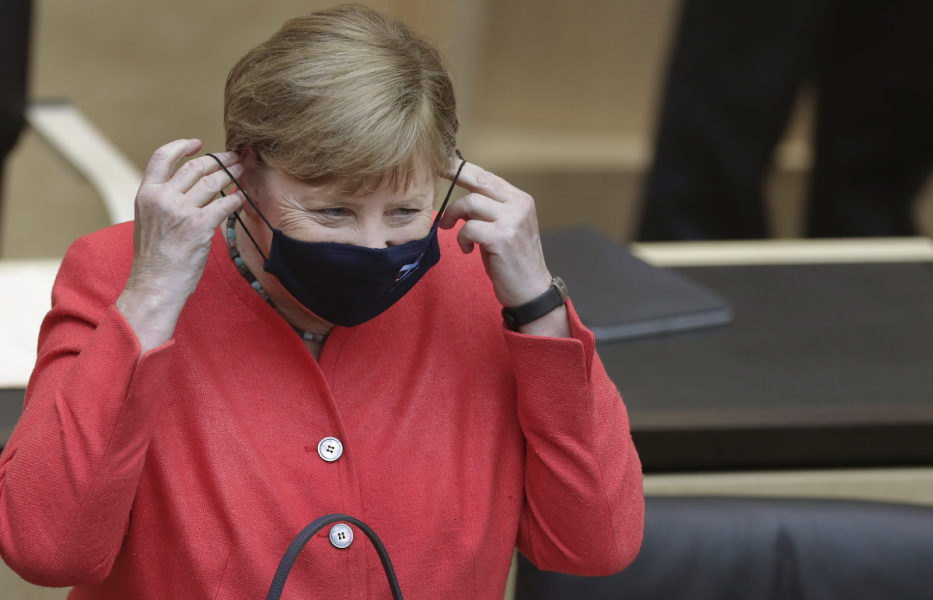 Angela Merkel i samband med sitt tal i Berlin på fredagen.