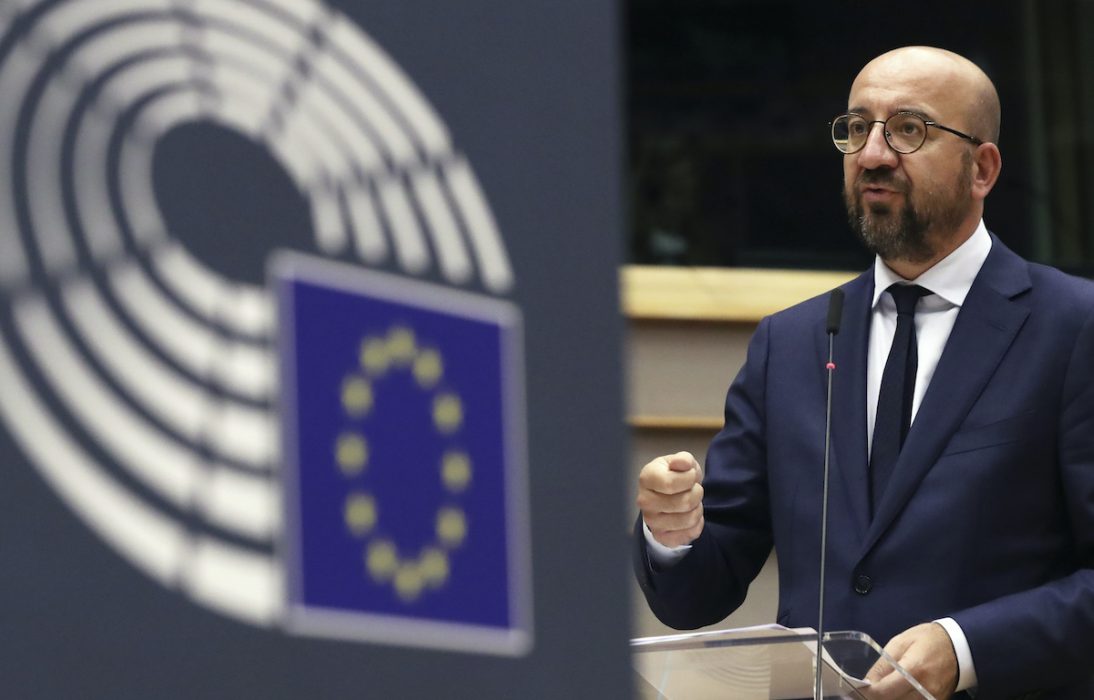 EU:s permanente rådsordförande Charles Michel väntas snart lägga fram ett kompromissförslag om coronastöd och nästa långtidsbudget.