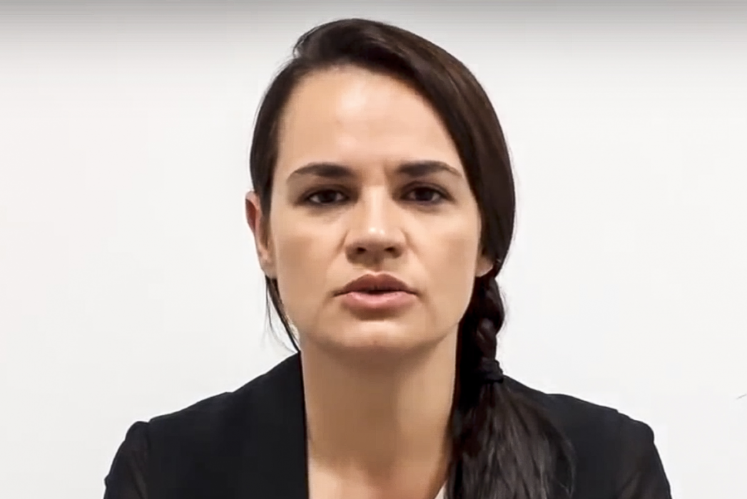 Den belarusiska oppositionspolitikern Svetlana Tichanovskaja i ett videouttalande i söndags.