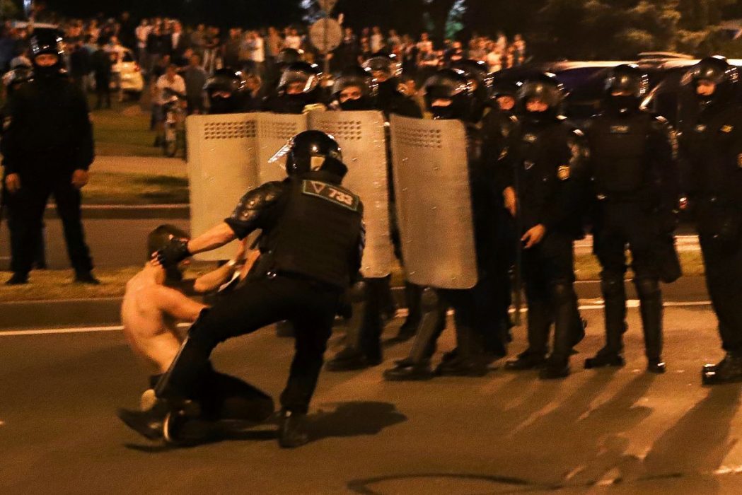 Omfattande protester har pågått i Belarus sedan valet i söndags.