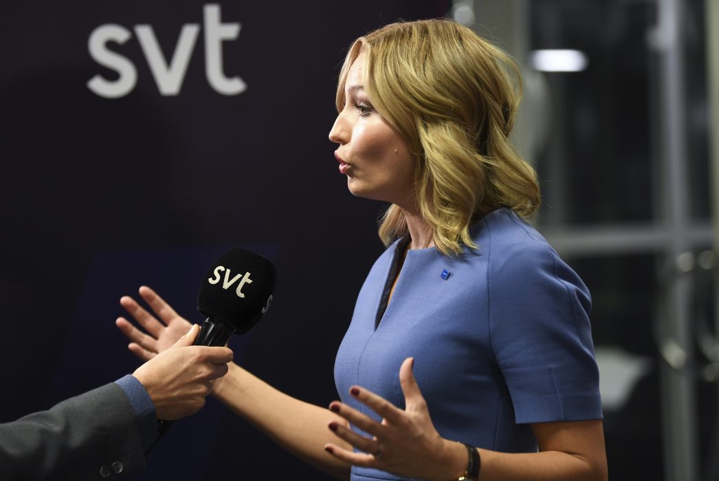 KD-ledaren Ebba Busch vill se ett smalare public service, fokuserat på nyheter och samhällsprogram.