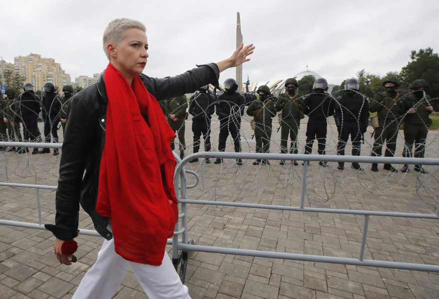 Maria Kolesnikova under protester i Minsk i augusti.