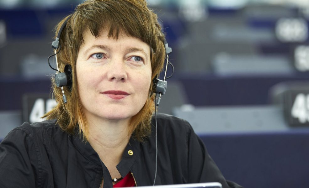 Vänsterpartiets Malin Björk i EU-parlamentet.