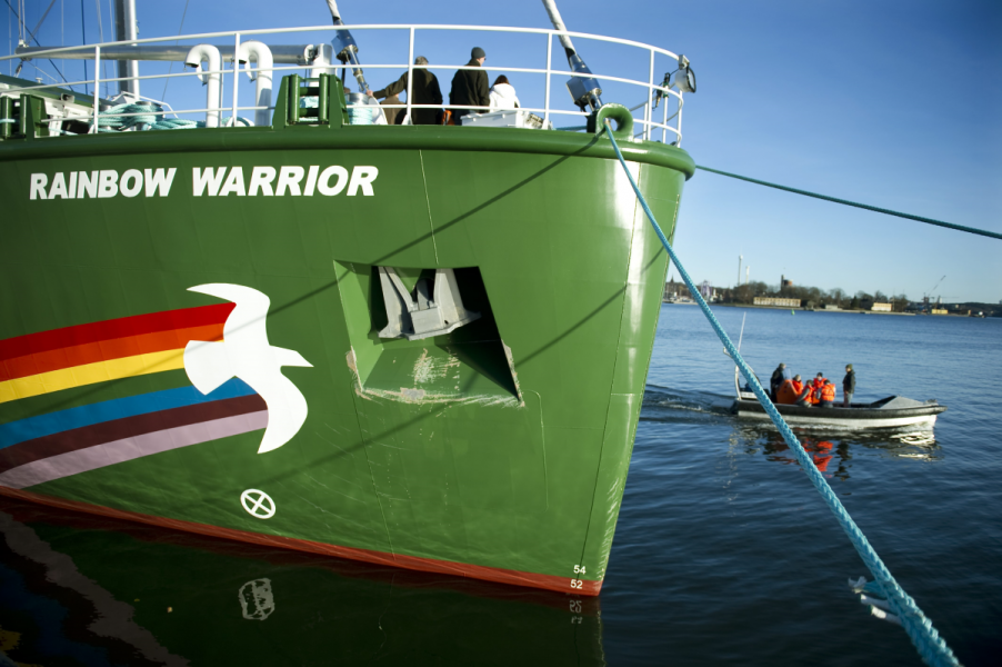 Greenpeace Rainbow Warrior III.