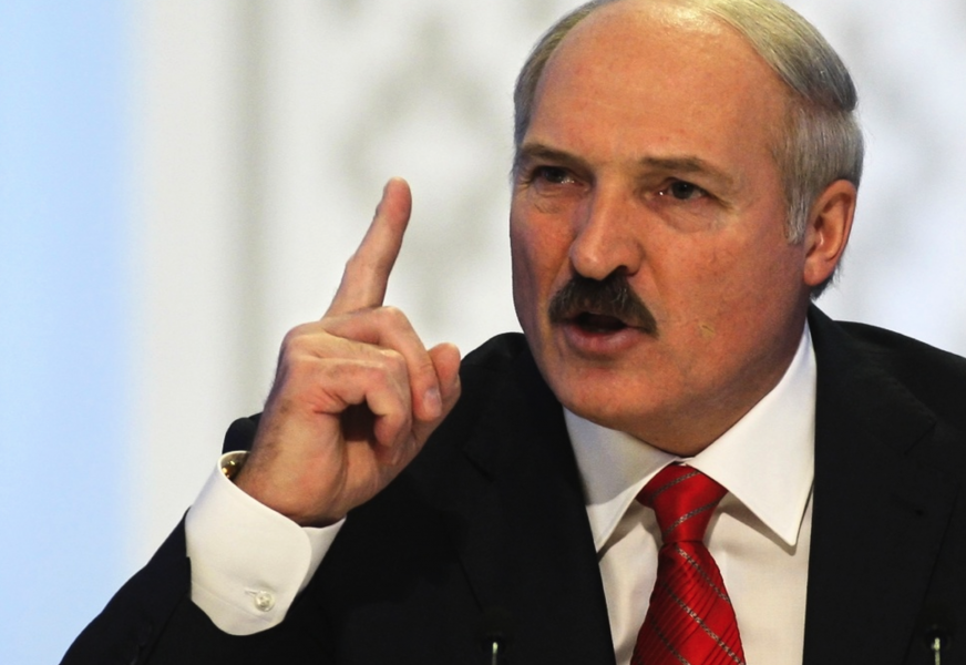 Belarus president Alexander Lukasjenko och hans regering får internationell kritik.