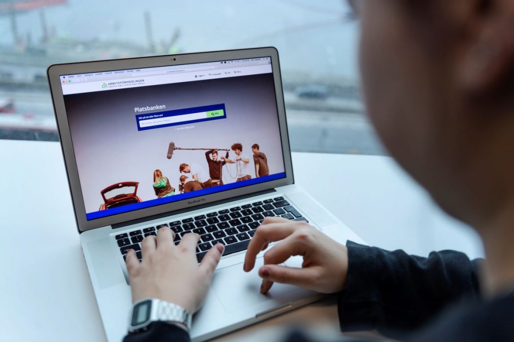 Sysselsättningen bland utrikesfödda har ökat de senaste två decennierna.