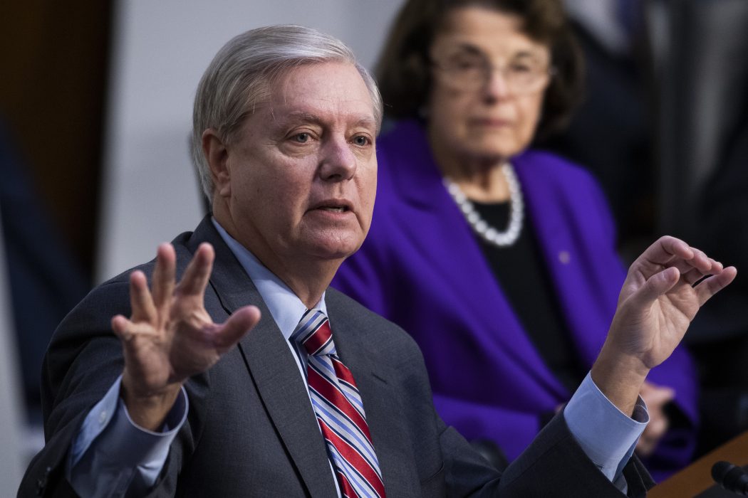 Republikanen Lindsey Graham vid torsdagens utfrågning av Coney Barrett, nominerad som domare i USA:s högsta domstol.