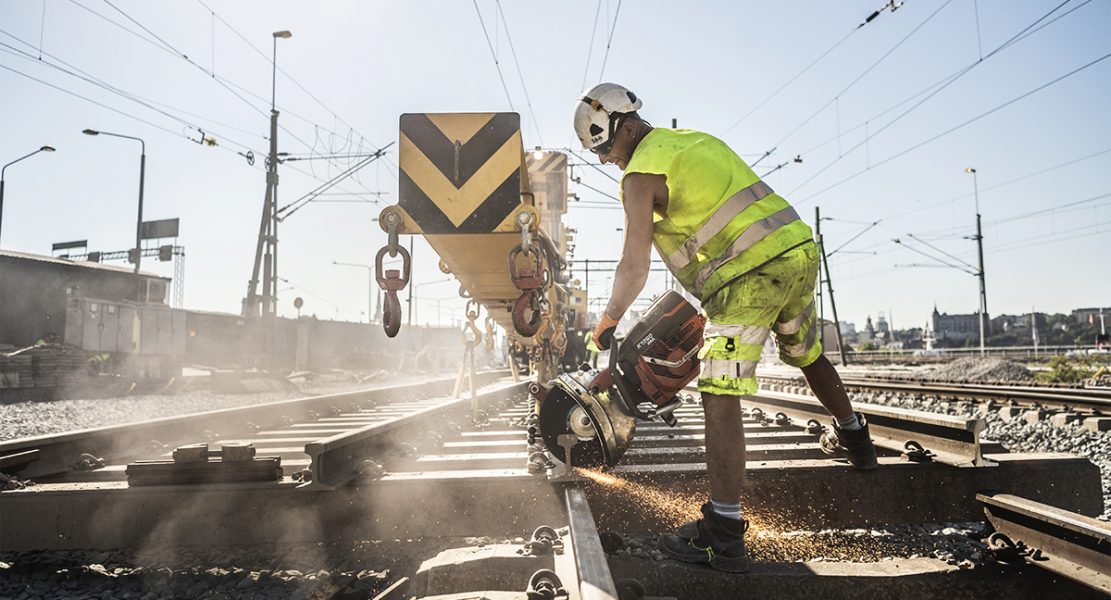 Regeringen satsar på ett nytt signalsystem för järnvägen, men Ulf Flodin menar att det är annan upprustning som behövs.