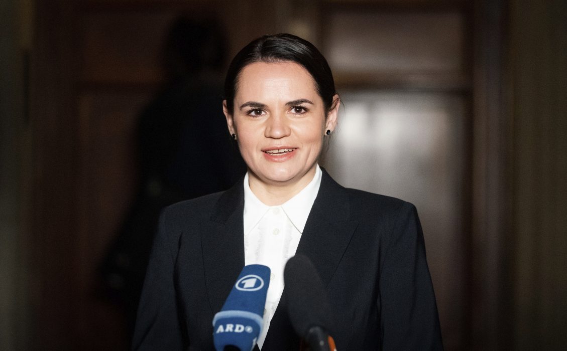 Den belarusiska oppositionsledaren och presidentkandidaten Svetlana Tichanovskaja under ett besök i det tyska parlamentet.