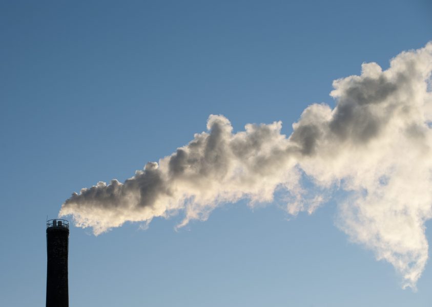 Industrin står för en stor del av Europas växthusgasutsläpp.