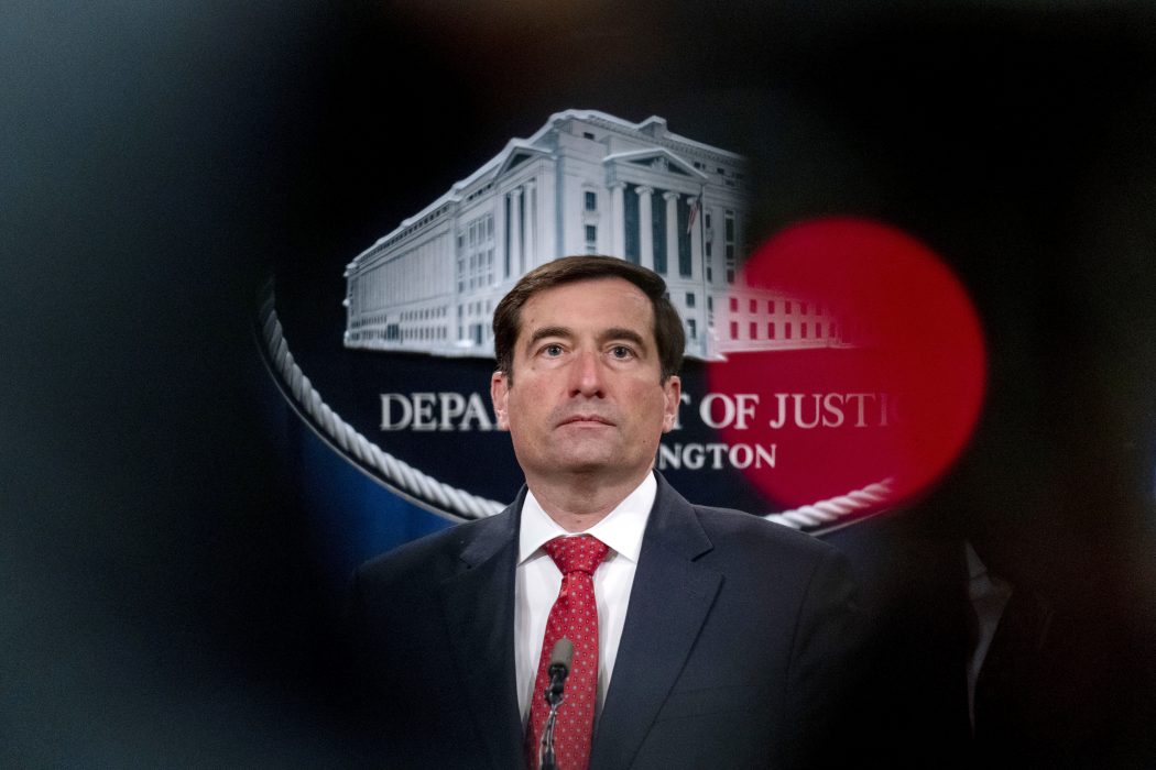 USA:s biträdande justitieminister John Demers.