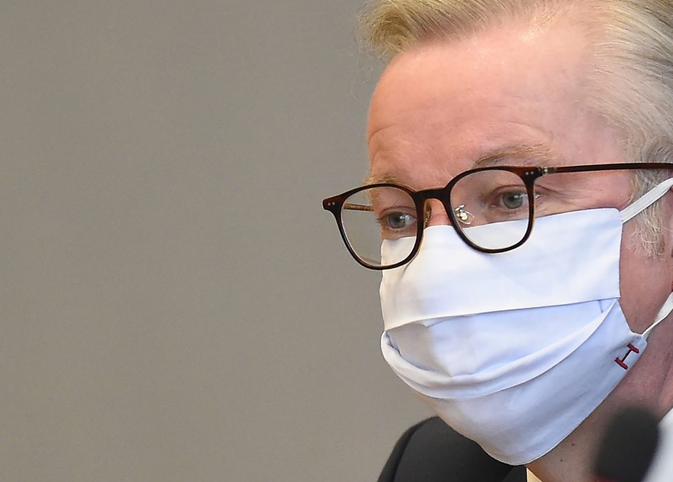 Brexitansvarige brittiske ministern Michael Gove vill att EU byter inställning i förhandlingarna om framtida handel.