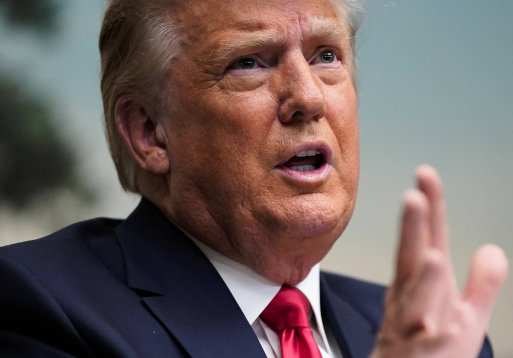 Donald Trump säger för första gången att han kommer att lämna Vita huset om elektorerna den 14 december formellt utser Joe Biden som president.