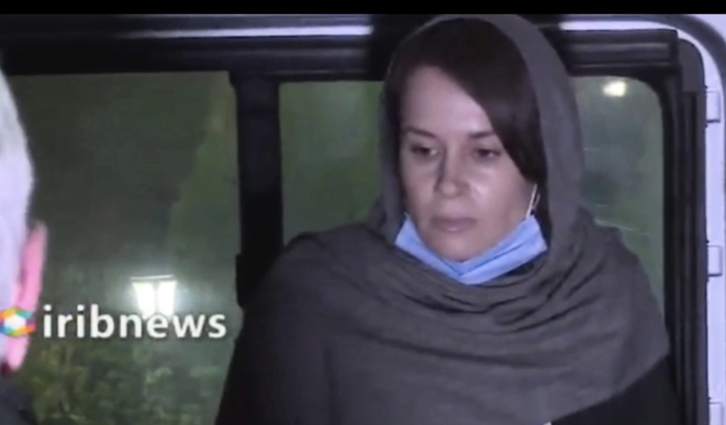 Bilden är hämtad från en video från iransk statlig tv och visar Kylie Moore-Gilbert i Teheran.