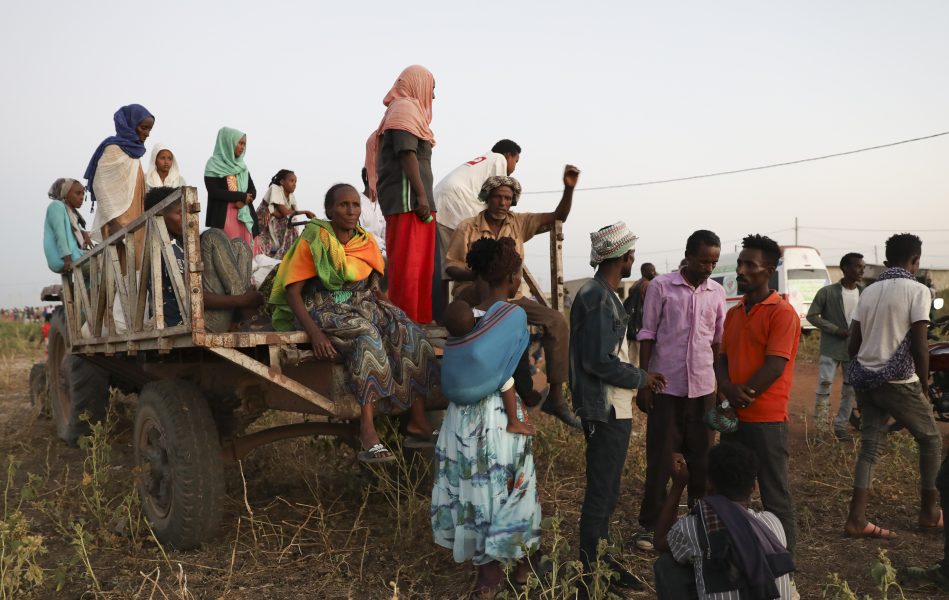 Etiopier som flytt till östra Sudan för att undkomma oroligheterna i den etiopiska delstaten Tigray.