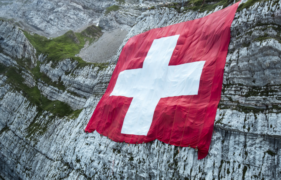 En folkomröstning äger nu på söndag i Schweiz som kan göra schweiziska företag ansvariga för brott mot de mänskliga rättigheterna och miljööverträdelser även utomlands.