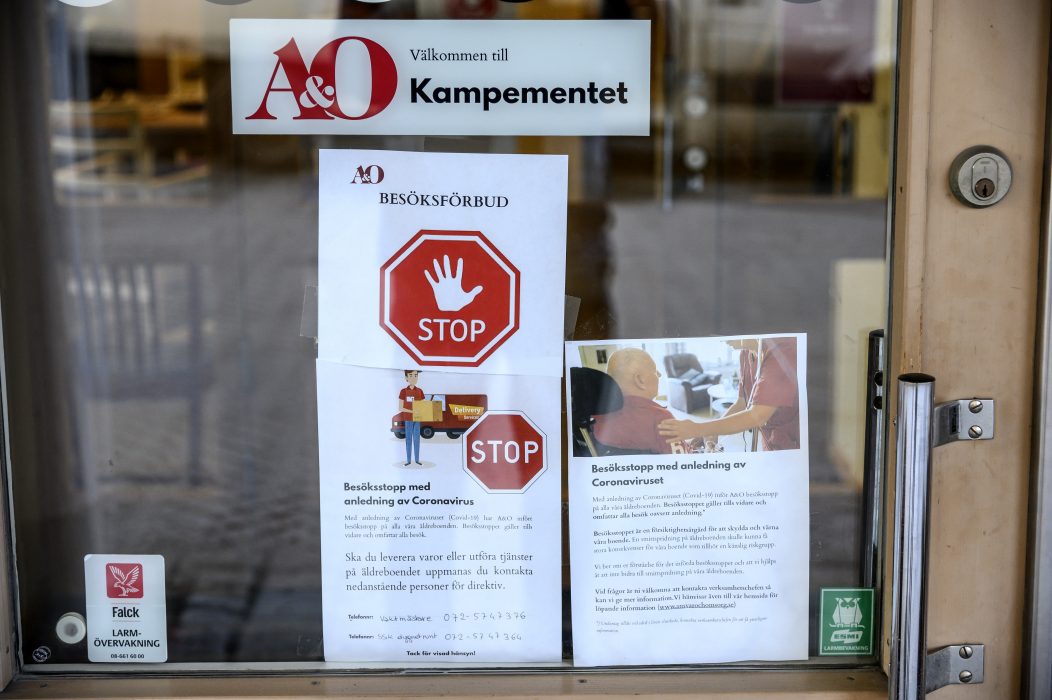 Stockholm inför besöksstopp på äldreboenden.