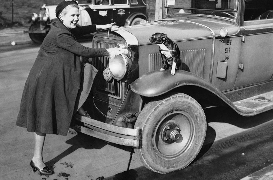 Leona M Marsh var New Yorks enda kvinnliga taxiförare 1932.