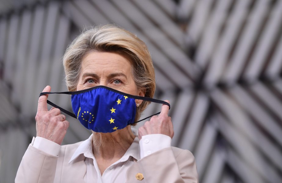 EU-kommissionens ordförande Ursula von der Leyen har lagt fram förslag på nödåtgärder inför ett hotande avtalslöst läge med Storbritannien.