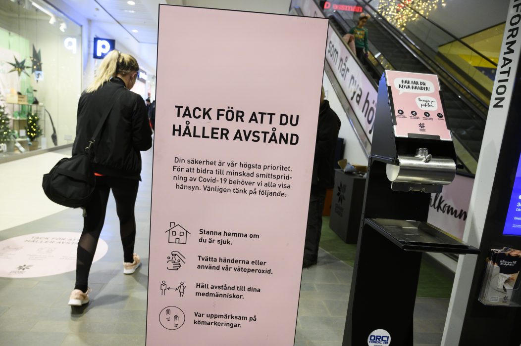 Regeringen vill ha ökade befogenheter för att kunna stoppa smittspridning.