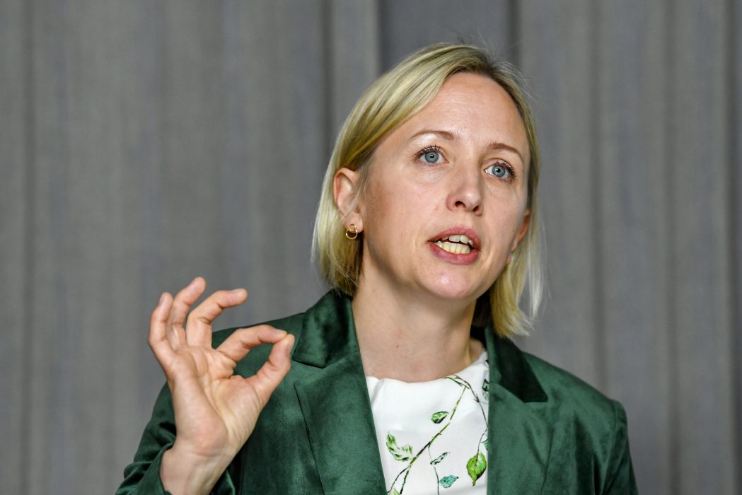 55 procents utsläppsminskningar till 2030 räcker inte för att leva upp till Parisavtalet, enligt EU-parlamentarikern Jytte Guteland (S).