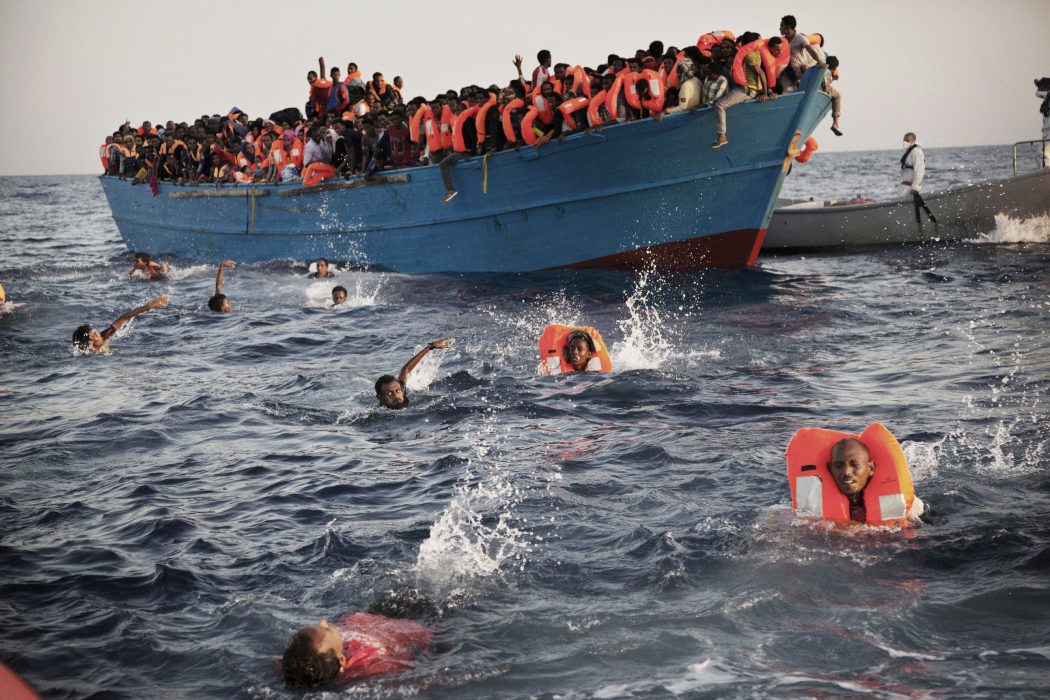 Coronapandemin som slog till under 2020 hindrade inte människor från att fly, även om det på många sätt blev både svårare och farligare att göra det.
