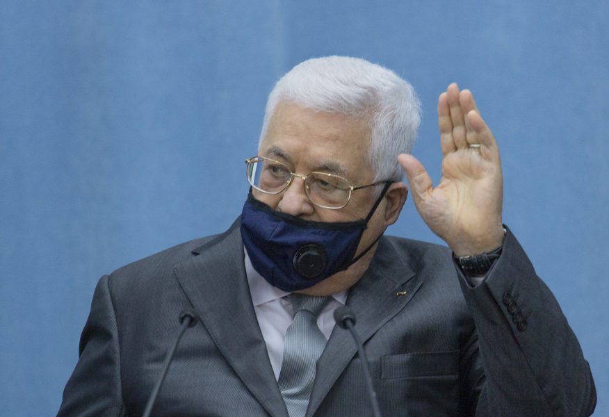 Palestiniernas president Mahmud Abbas har lagt dekret om parlaments- och presidentval i maj respektive juni.