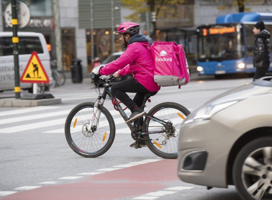 Matleveransföretaget Foodora har vid flera tillfällen kritiserats för sina dåliga villkor för de anställda.