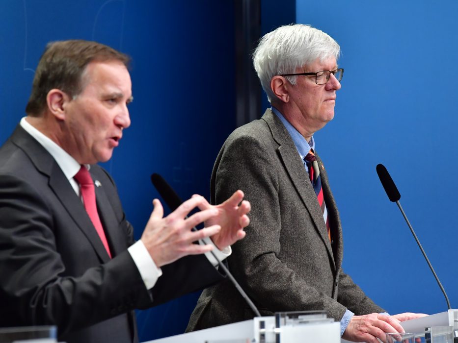 Statsminister Stefan Löfven (S) och Folkhälsomyndighetens generaldirektör Johan Carlson.