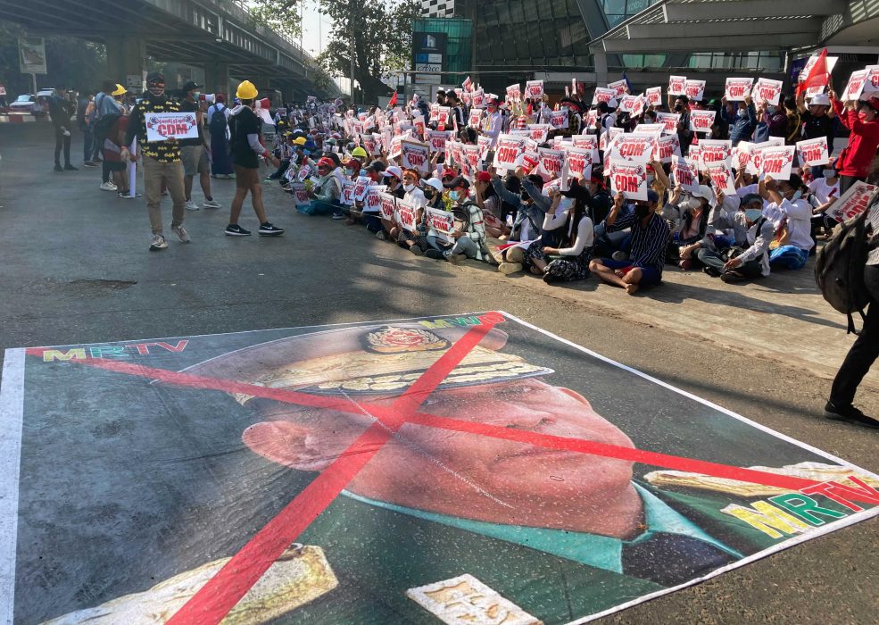 Protesterna fortsätter i Myanmar.