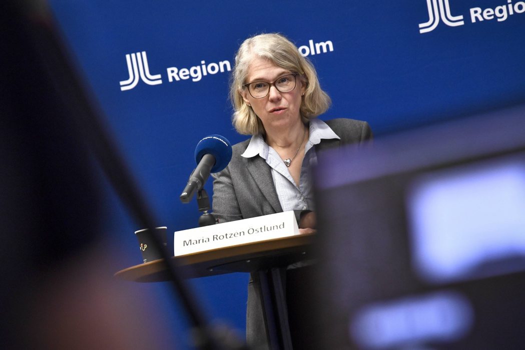 Smittskyddsläkare Maria Rotzén Östlund under en pressträff där Region Stockholm berättar om pandemiläget och de åtgärder som vidtas.