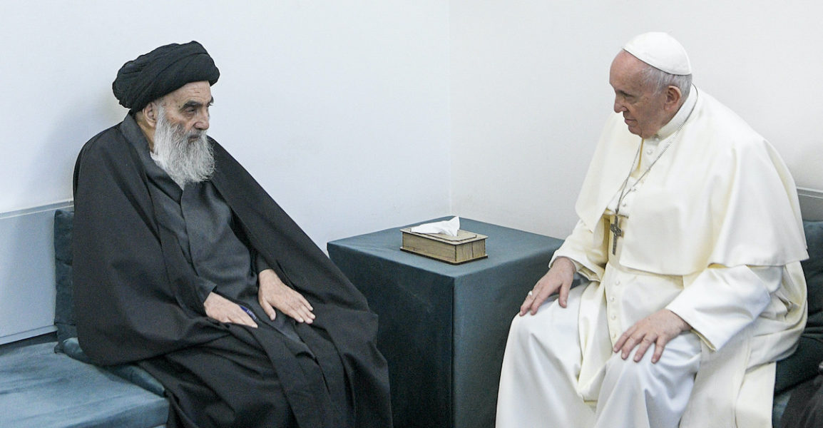 Storayatollan Ali al-Sistani tog emot påve Franciskus i Najaf.