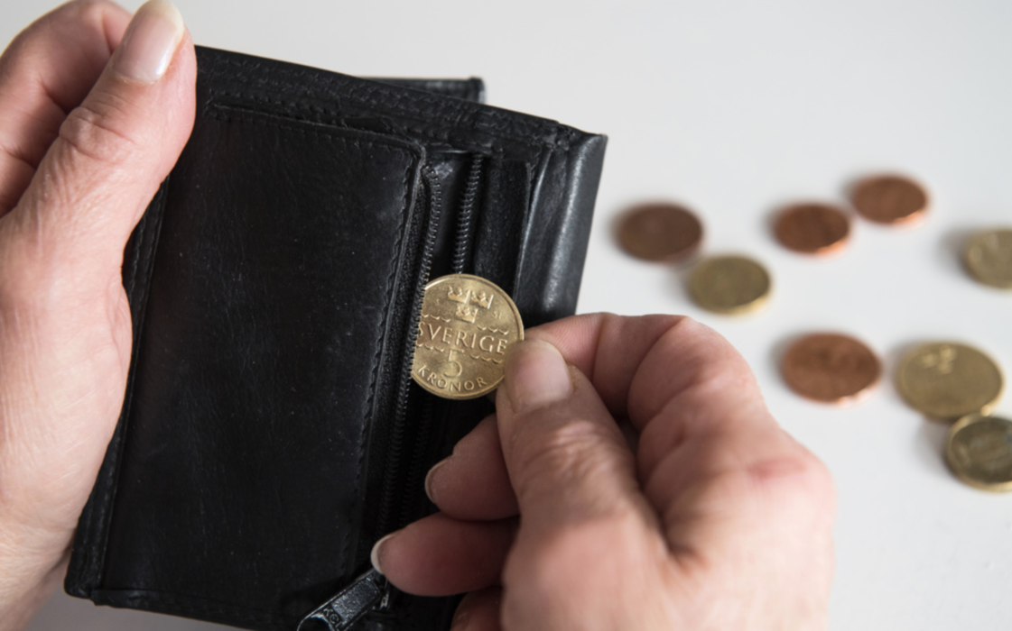 "Pensionsoron är en tickande bomb med kraft att rita om den politiska kartan" skriver Byggnads och hänvisar till sin egen rapport "Pensionsoro".