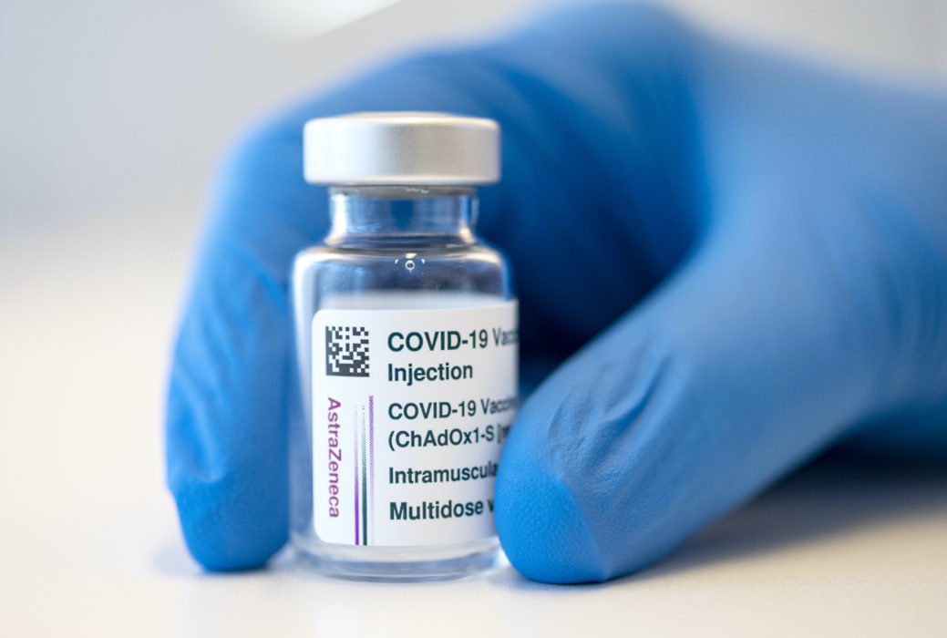 En person avled i Lund efter att ha fått Astra Zenecas vaccin.