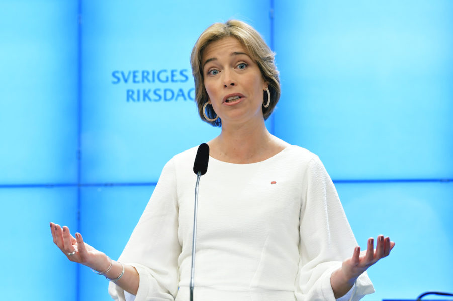 Annika Strandhäll var socialförsäkringsminister under de år då avslagen på sjukpenning ökade med flera hundra procent.