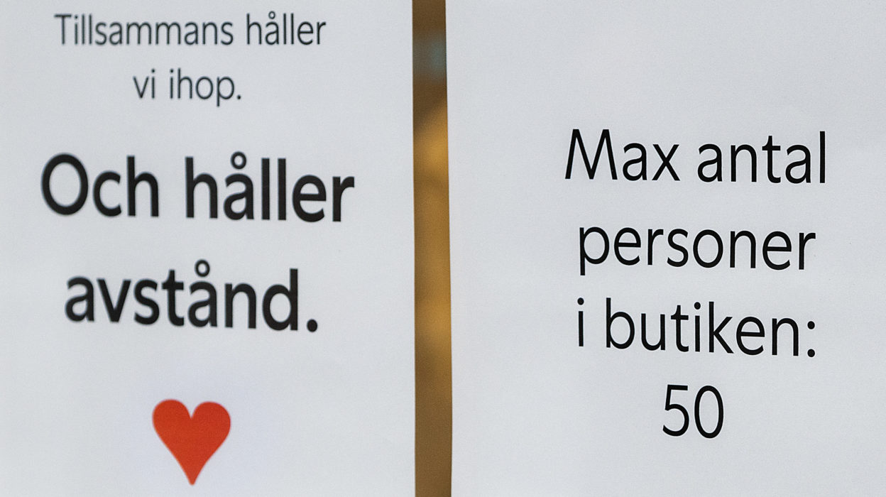 Pandemilagen har bland inneburit begränsningar för butiker.
