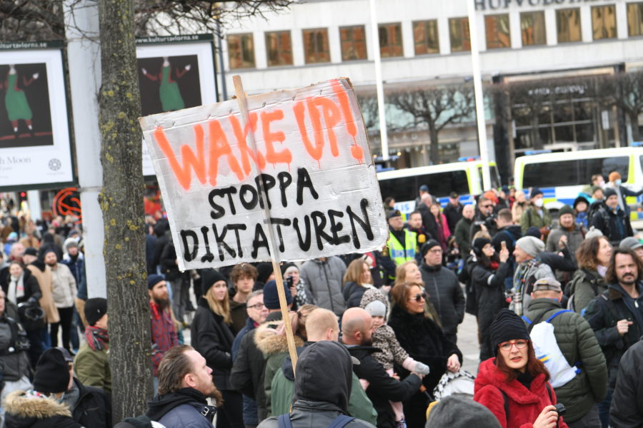Den svenska rörelsen mot coronarestriktioner planerar för nya demonstrationer nästa lördag.