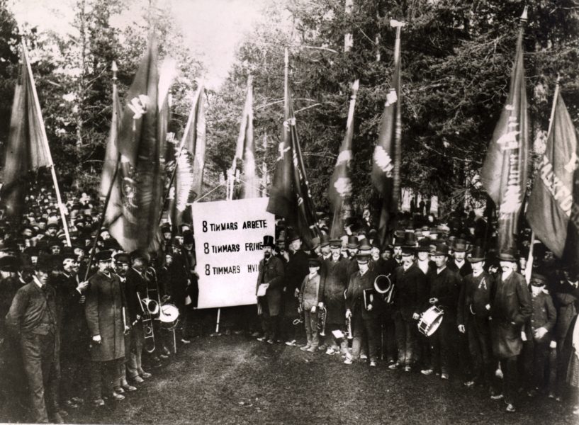 Den 1 maj 1890 i Sundsvall handlade demonstrationen om åtta timmars arbetsdag.