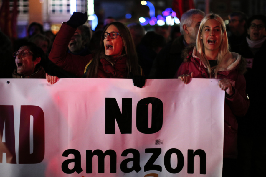 Facket RWDSU hävdar att Amazon bedrev en "illegal kampanj" och kräver omval i frågan kring ett lokalt fack på Amazons lager i Alabama, USA.