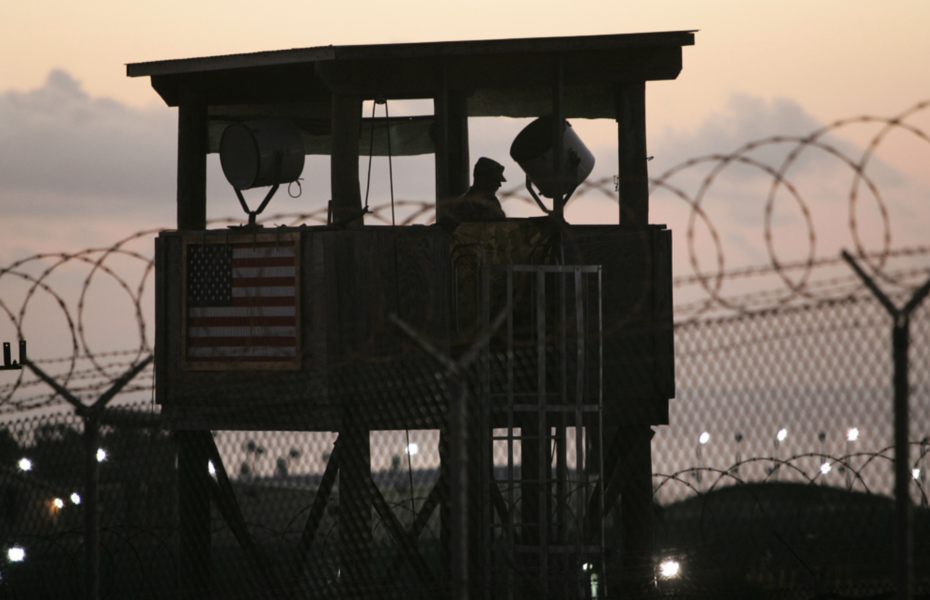 Rapporter om tortyr, brutala förhörsmetoder och bristande rättssäkerhet har gjort att Guantánamo ofta beskrivs som en skamfläck i USA:s historia.