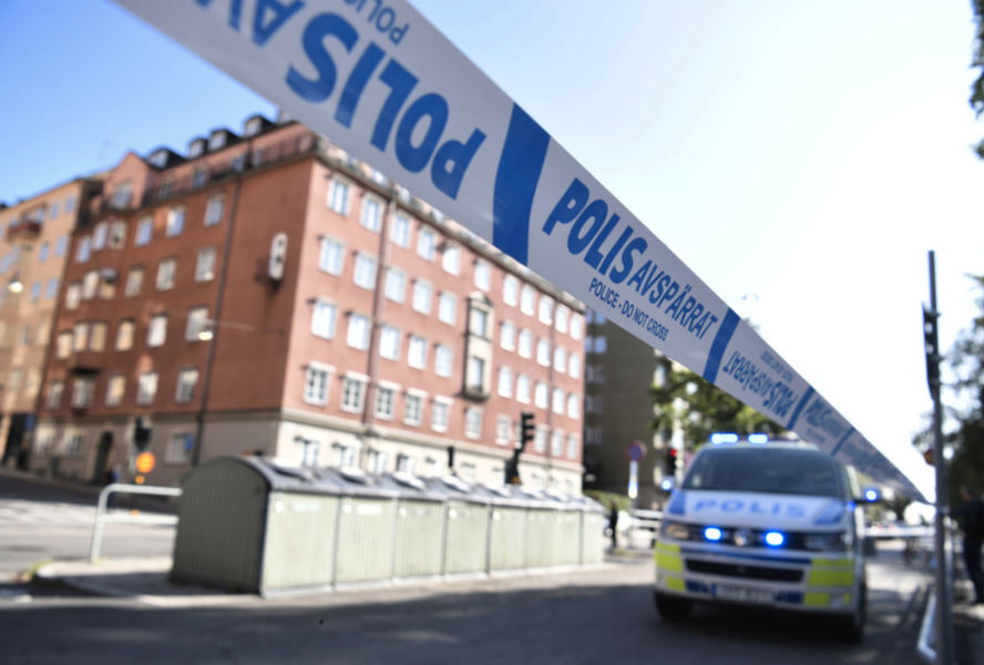 Polisavspärrningar på Kungsholmen i Stockholm, efter mordförsöket på advokaten i september 2019.