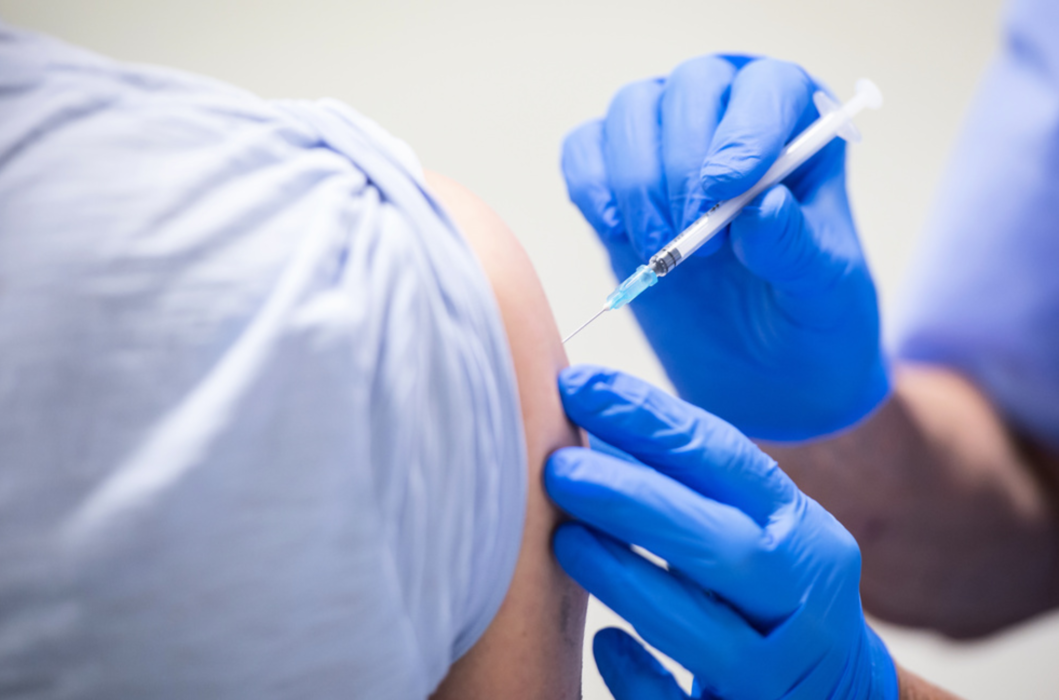 Sveriges vaccinering släpar inte efter de andra ländernas, visar nya siffror.