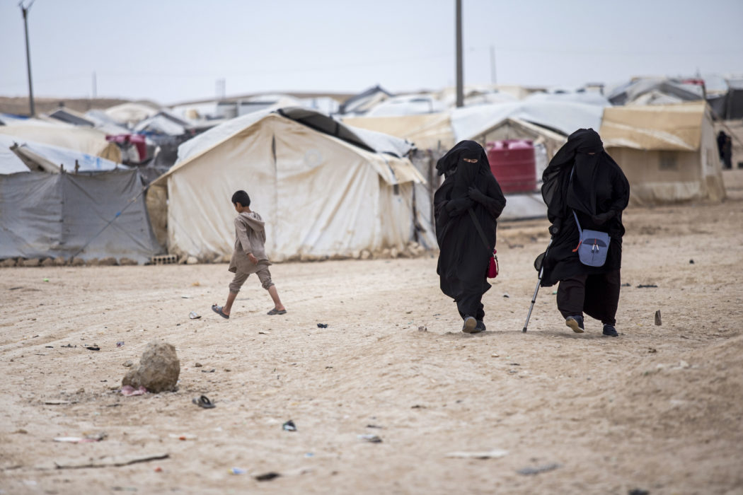 Kvinnor i al-Hol-lägret i Syrien.