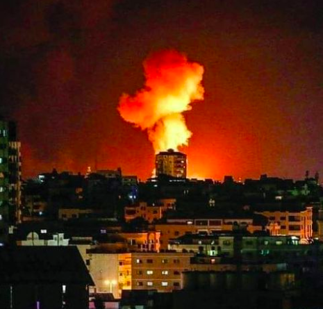 Attack mot Gaza från den israeliska sidan.