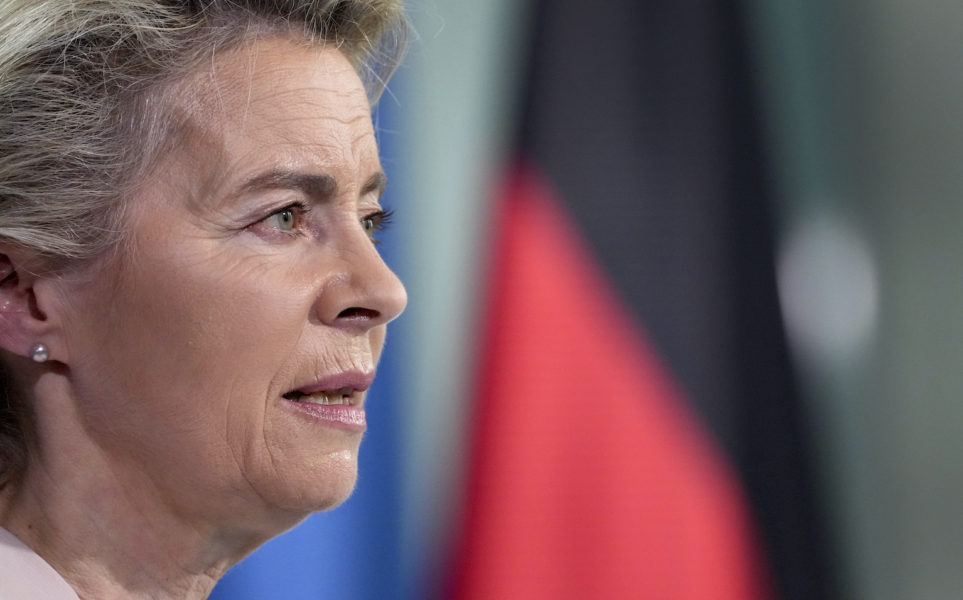 EU-kommissionens ordförande Ursula von der Leyen kritiserar Ungerns omdiskuterade lag mot "främjande av homosexualitet" bland minderåriga.
